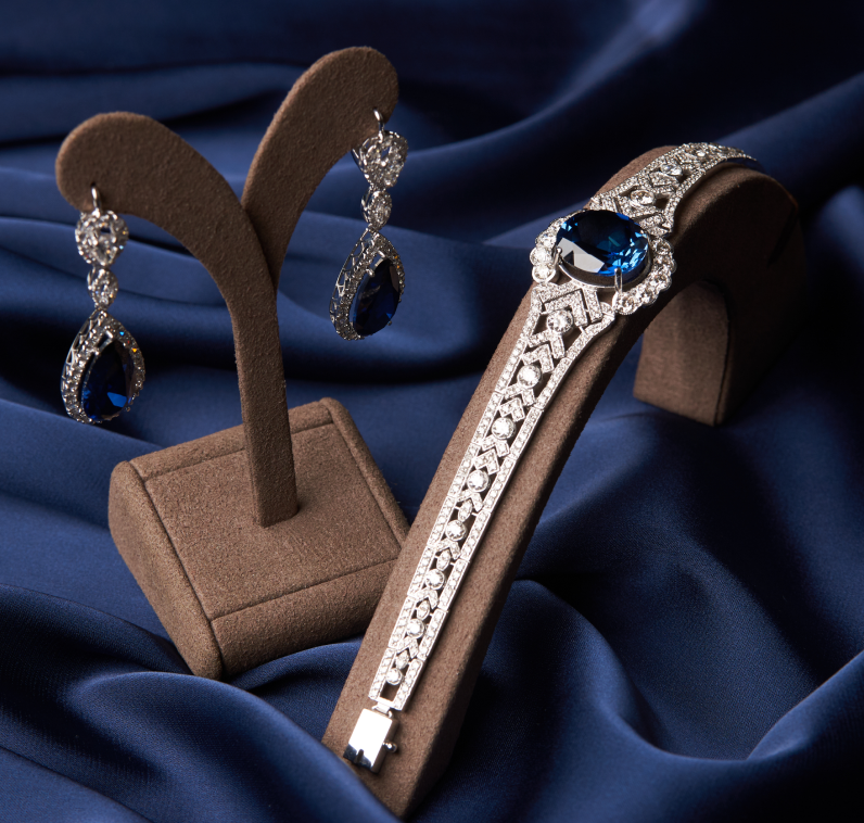 Au Naturel Diamonds