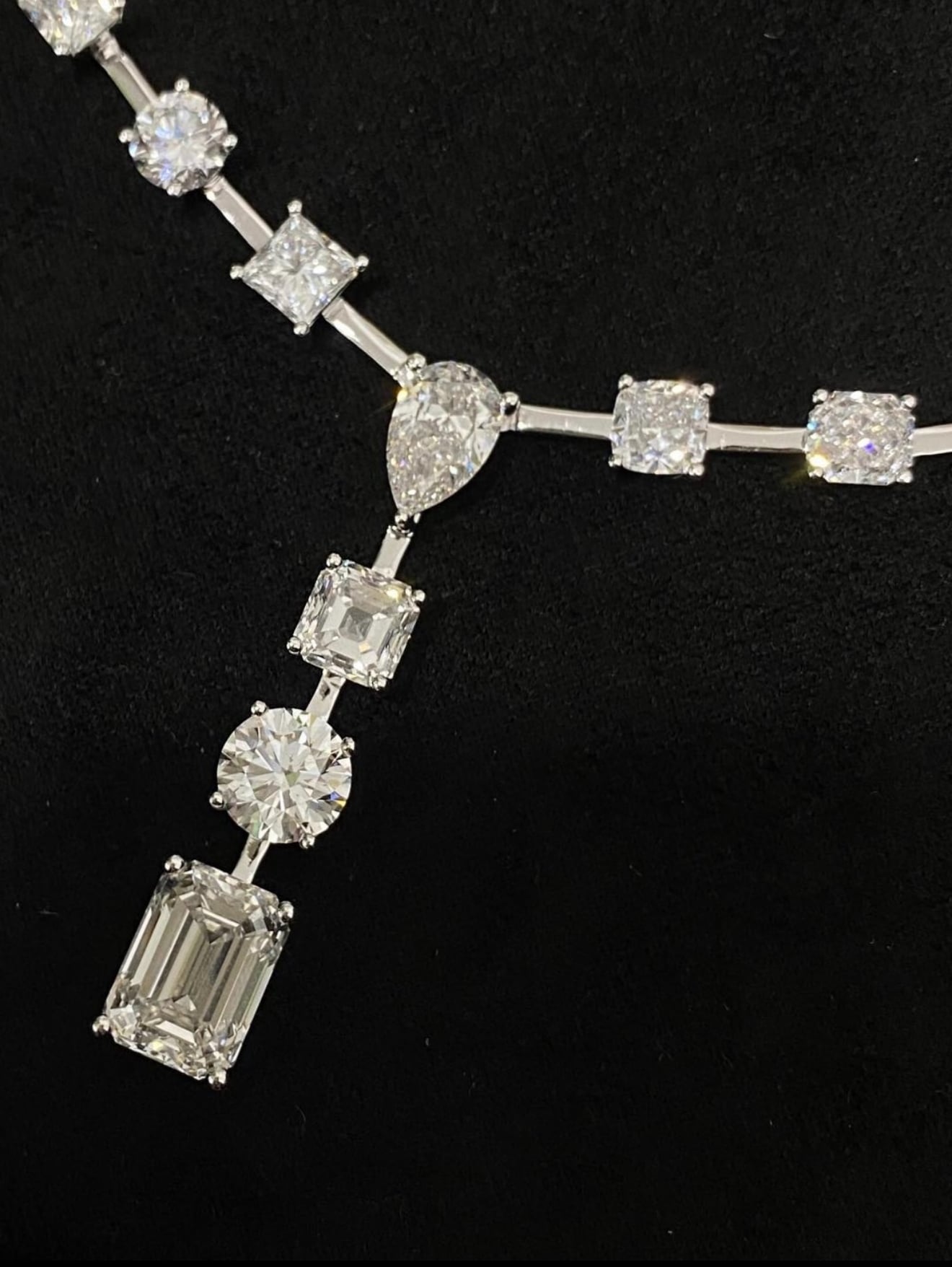 Au Naturel Diamonds